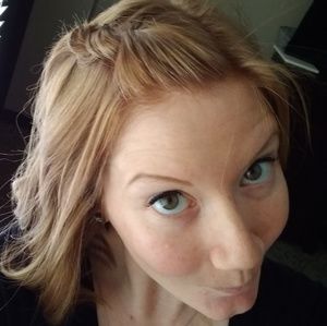 Meet your Posher, Bethany